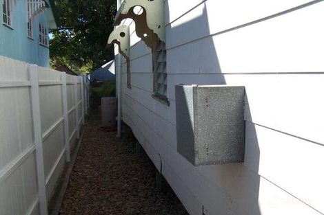 Property photo of 253 Kent Street Depot Hill QLD 4700