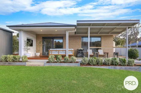 Property photo of 722 Centaur Road Hamilton Valley NSW 2641