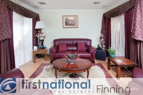 Property photo of 54 Gipps Crescent Cranbourne North VIC 3977