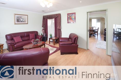 Property photo of 54 Gipps Crescent Cranbourne North VIC 3977