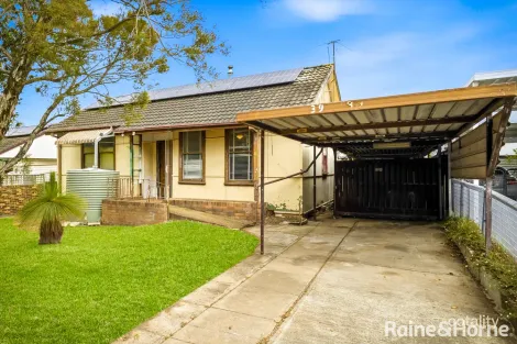 39 Adams Cres, St Marys, NSW 2760