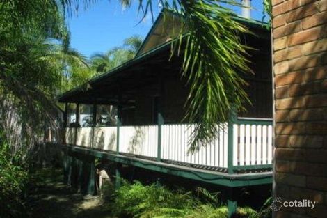 Property photo of 19 Beech Drive Suffolk Park NSW 2481