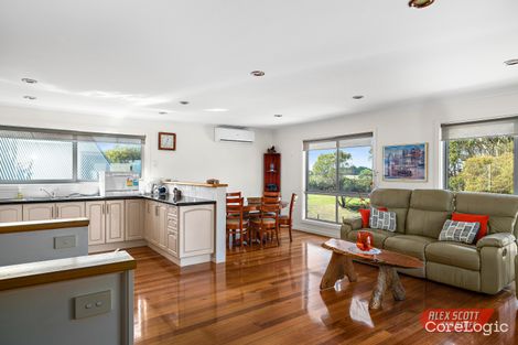 Property photo of 11 Vision Circuit Sunset Strip VIC 3922