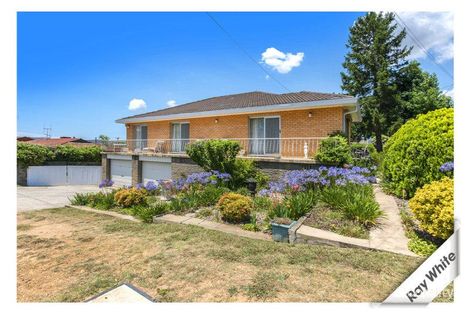 1 Breden Pl, Crestwood, NSW 2620