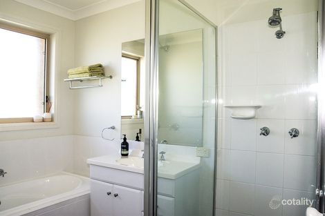 Property photo of 4 Mossgiel Close Parkes NSW 2870