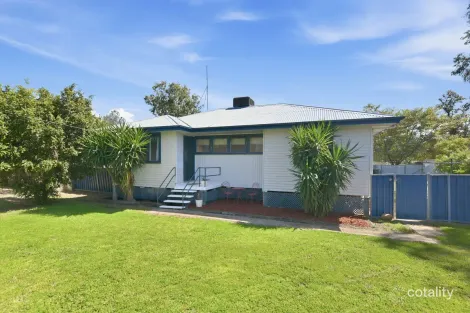 2 John Gray Ave, Wee Waa, NSW 2388