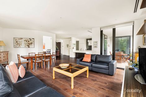 Property photo of 4/14 Martin Court Toorak VIC 3142