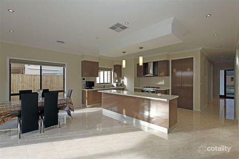 Property photo of 14 Stoke Circuit Wollert VIC 3750