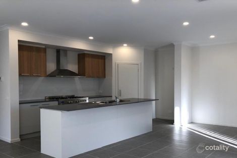 Property photo of 23 Yosemite Street Point Cook VIC 3030