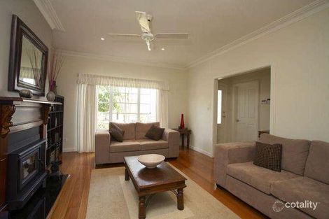 Property photo of 30 McIntosh Street Sunshine VIC 3020
