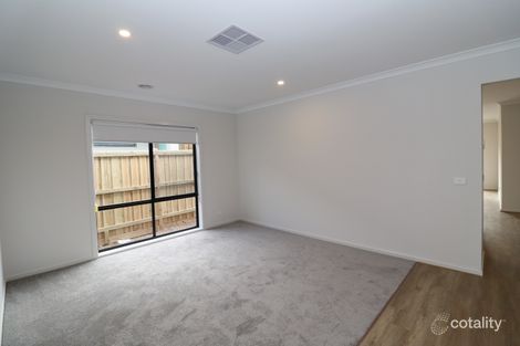Property photo of 15 Glover Street Mambourin VIC 3024