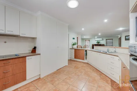 Property photo of 59 Lakeview Drive Bundaberg North QLD 4670
