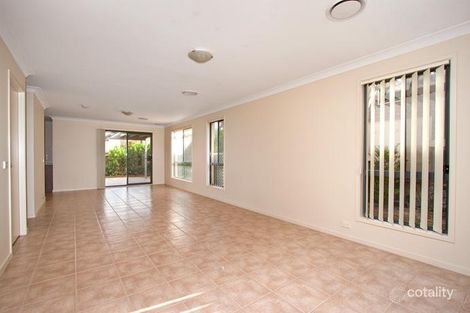 Property photo of 33 Tree Top Circuit Quakers Hill NSW 2763