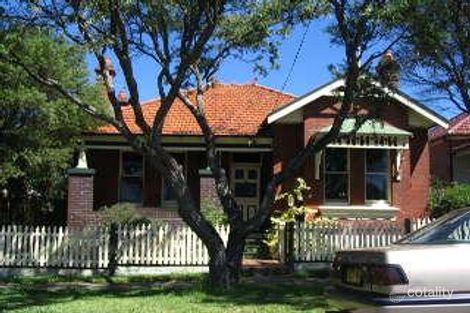 28 Waratah St, Canterbury, NSW 2193
