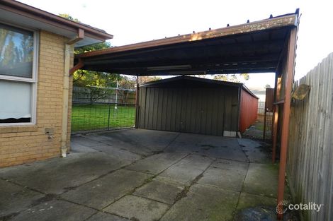 Property photo of 68 Mossgiel Park Drive Endeavour Hills VIC 3802