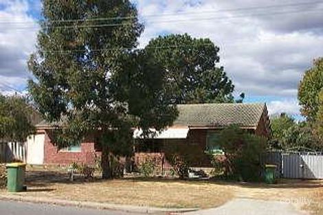 289 George St, Queens Park, WA 6107