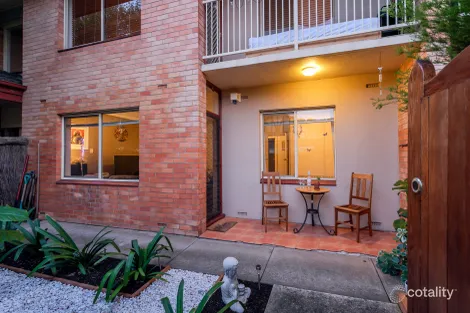 Property photo of 3/6 Hale Street Everard Park SA 5035