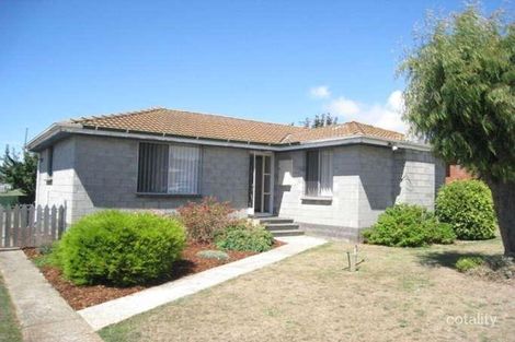 Property photo of 7 Yaxley Street Penguin TAS 7316