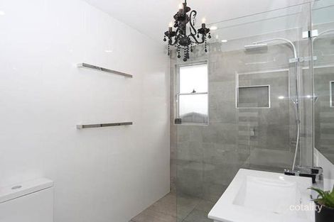 Property photo of 3 Noelene Street Fairfield West NSW 2165