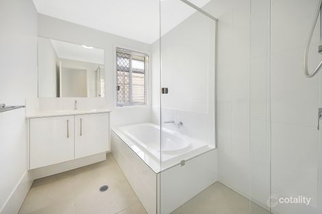 Property photo of 7 Diamond Street Pallara QLD 4110