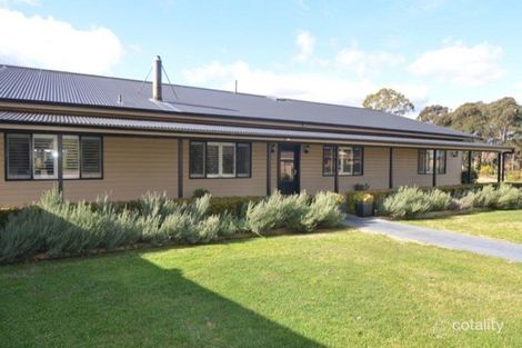 25 Ash St, Colo Vale, NSW 2575