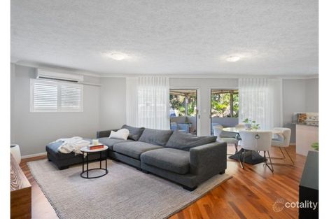 Property photo of 8/16 Miles Street Hawthorne QLD 4171