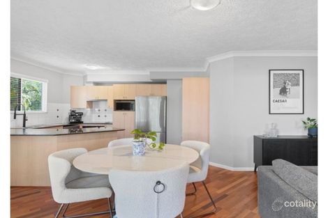 Property photo of 8/16 Miles Street Hawthorne QLD 4171