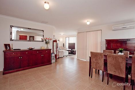 Property photo of 35 Wyatt Road Hocking WA 6065