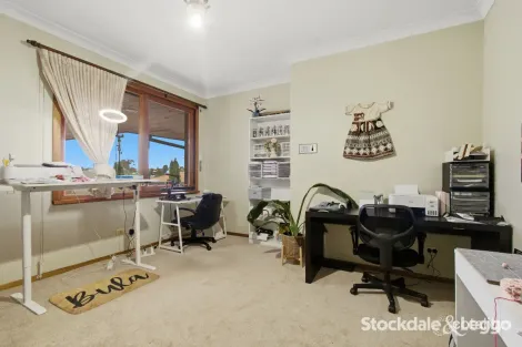 Property photo of 19 Wicks Crescent Morwell VIC 3840