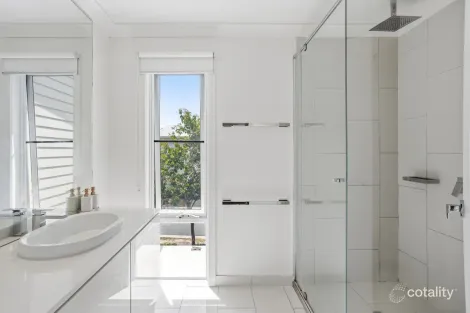 Property photo of 94 Forest Drive Pimpama QLD 4209