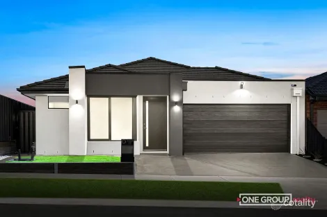 12 Bloodwood St, Kalkallo, VIC 3064