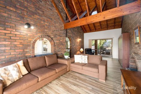 Property photo of 3 Corfe Court Carindale QLD 4152