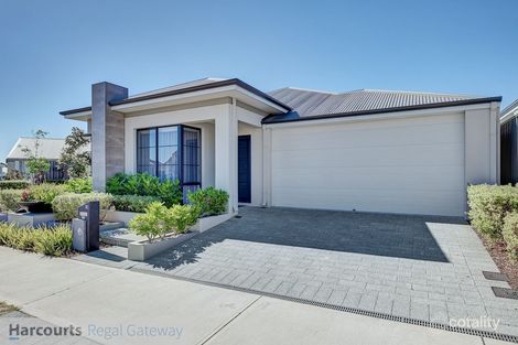 Property photo of 10 Cedarleaf Entrance Treeby WA 6164