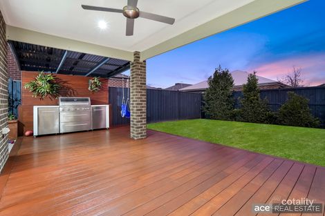 Property photo of 8 Coronat Drive Williams Landing VIC 3027