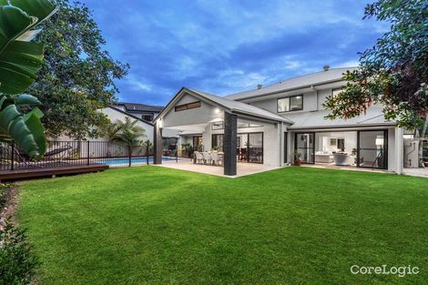 Property photo of 21 Bentley Court Mansfield QLD 4122