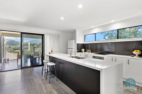 Property photo of 35 Oakbank Terrace Murwillumbah NSW 2484