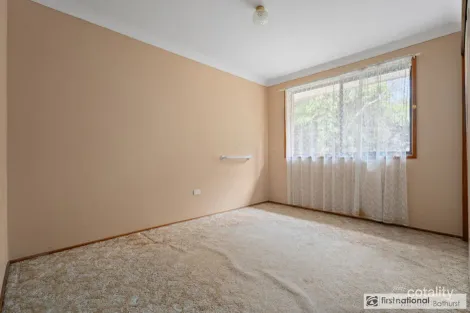 Property photo of 47 Violet Close South Bathurst NSW 2795