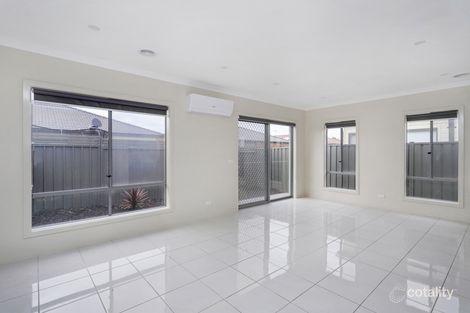 Property photo of 7 Aruma Avenue Harkness VIC 3337