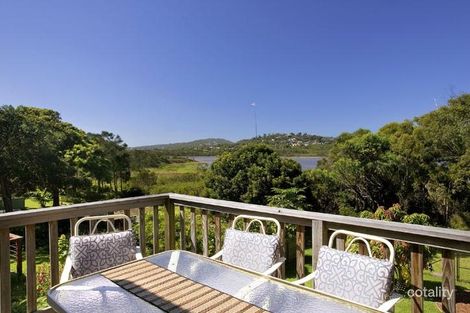 Property photo of 118 Blue Bell Drive Wamberal NSW 2260