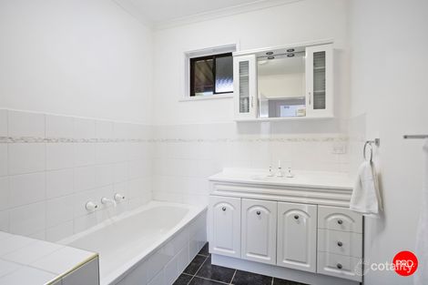 Property photo of 11 Nelson Street California Gully VIC 3556