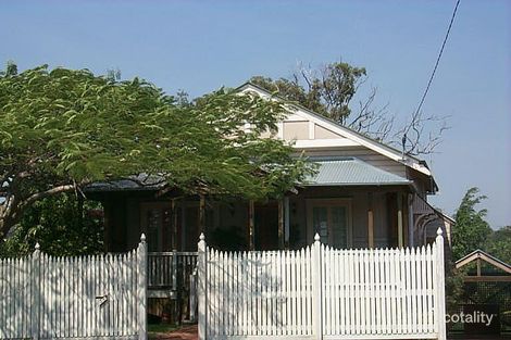 262 Ekibin Rd E, Tarragindi, QLD 4121