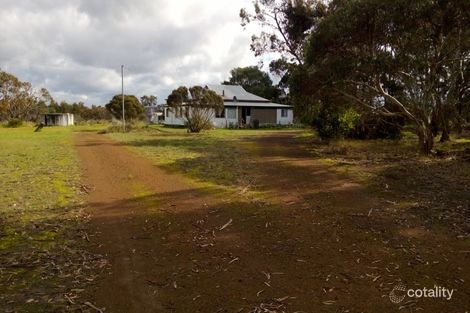 1157 Pfeiffer Rd, Palmdale, WA 6328