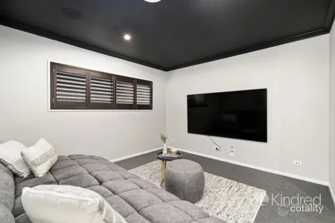 Property photo of 88 Lakeview Promenade Newport QLD 4020