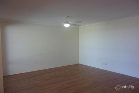 Property photo of 33 Capri Leone Way Sinagra WA 6065