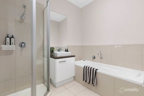 Property photo of 8/17 Collocott Street Mordialloc VIC 3195