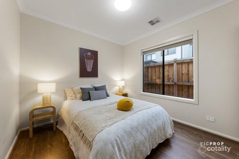 Property photo of 62 Abbotswick Circuit Williams Landing VIC 3027
