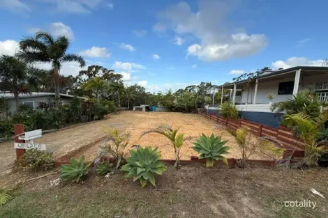 20 Ashton St, Macleay Island, QLD 4184