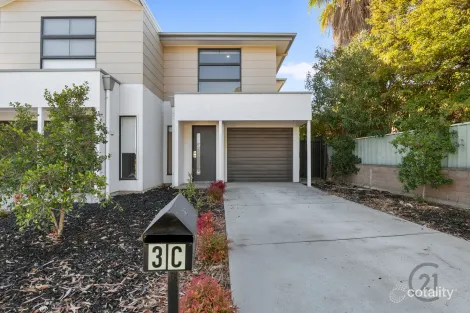 3c Pike St, Christies Beach, SA 5165