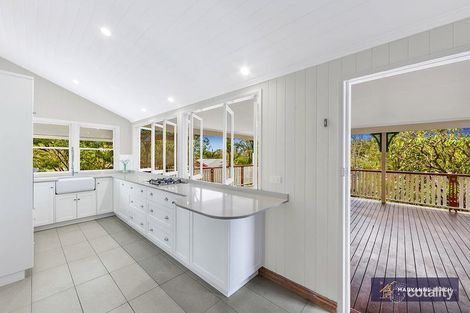 Property photo of 28 Hipwood Street Norman Park QLD 4170