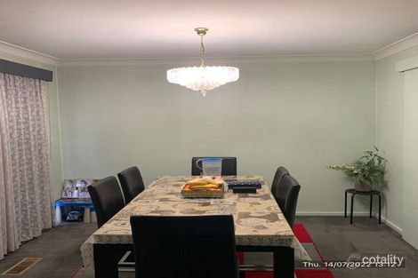 Property photo of 94 Mowbray Drive Wantirna South VIC 3152